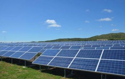 Con una fuerte inversi�n, el Gobierno ampliar� m�s del doble la potencia del Parque Solar de Terrazas del Portezuelo