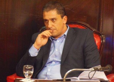 Quieren prohibir usar el nombre del gobernador en la propaganda de obra p�blica