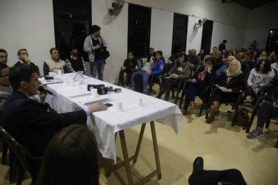 Crece la bronca y la angustia vecinal por el agua salada