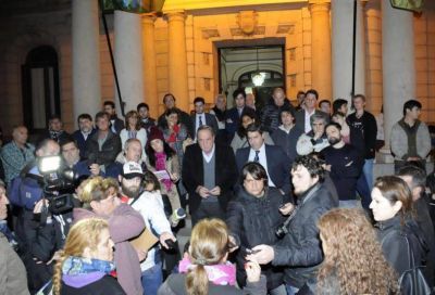 Lunghi: �No agarr� la funci�n de intendente para rascarme las bol��