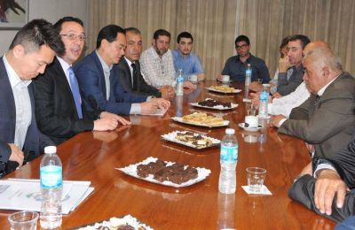 Trelew: Maderna busca inversiones de China