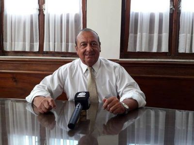 Reasumi� S�nchez y afirm� que el bacheo y el Fondo Educativo �son aprovechados por la oposici�n�