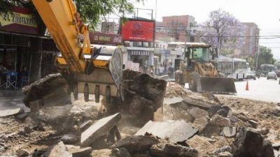 El Municipio inici� los trabajos para peatonalizar la avenida G�emes
