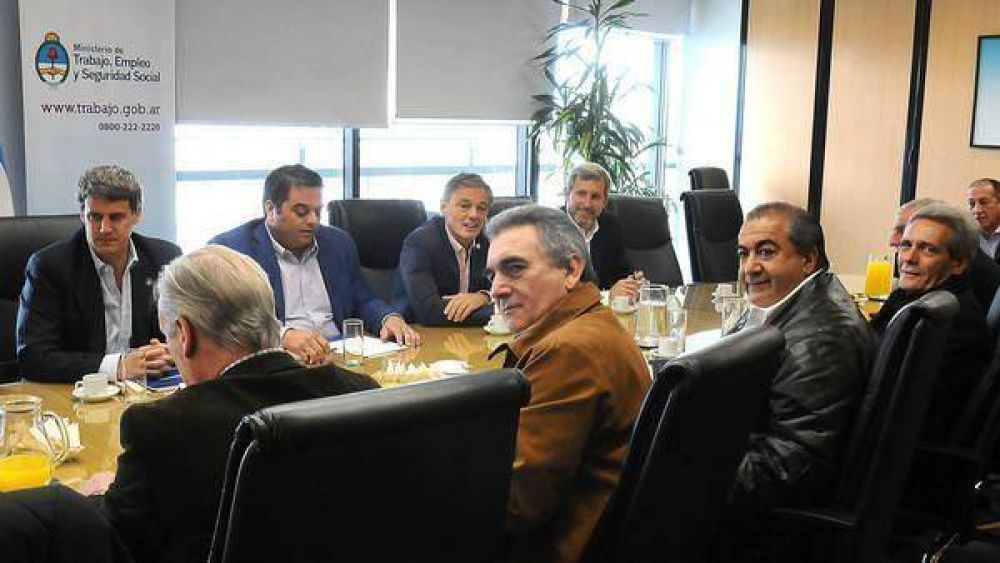 El Gobierno enfr�a las expectativas sobre el bono de fin de a�o