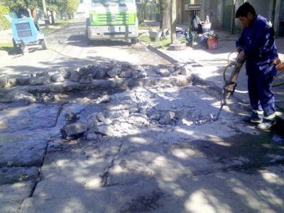 Avanza el plan integral de bacheo y mejoras en el distrito
