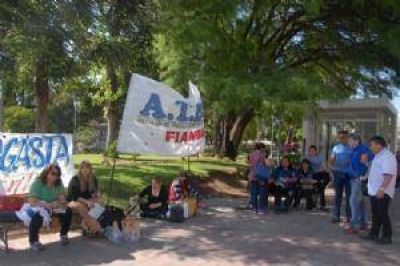 Tibia protesta de ATECA en el primer d�a de paro