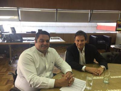 C�nclave entre Costa y Triaca por la situaci�n laboral