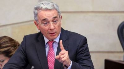 Alvaro Uribe, la piedra en el zapato de las FARC