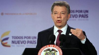 Santos recibe a Uribe en un intento de destrabar el plan de paz