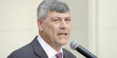 Ricardo Buryaile record� a ca�dos del 5 de octubre