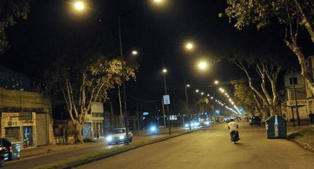 Contin�an las obras de iluminaci�n para el norte