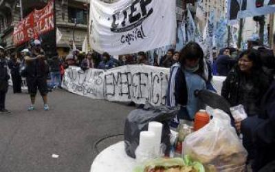 Movimientos sociales instalan 