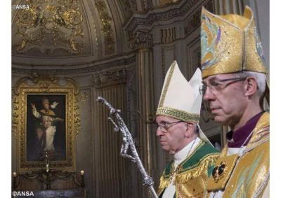 V�speras en Roma celebradas por el Papa y el Primado anglicano