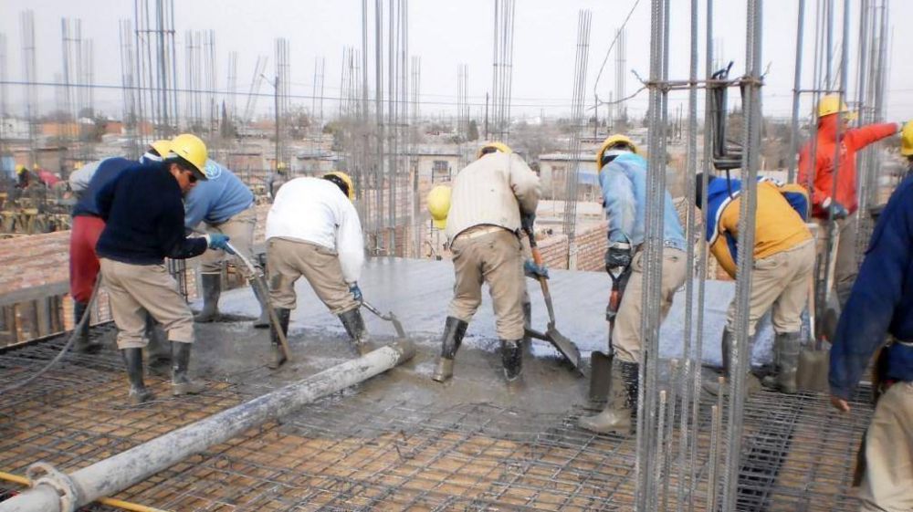 UOCRA y la C�mara Empresaria acordaron un aumento del 17%