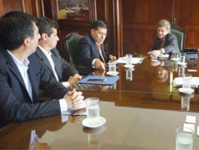 Casas pide reconocimiento por no tener deudas con CAMMESA