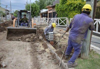 Construir�n un aliviador cloacal en el centro de Lomas y Banfield