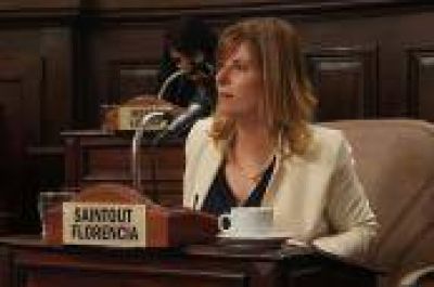 Piden detalles del plan de obra para potabilizar el agua en Gonnet y Villa Castells