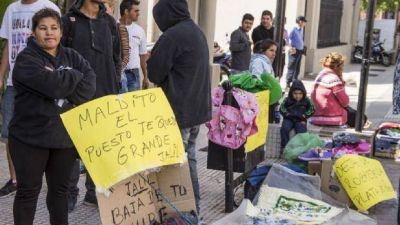 Manteros piden a Jalil volver temporalmente a la peatonal