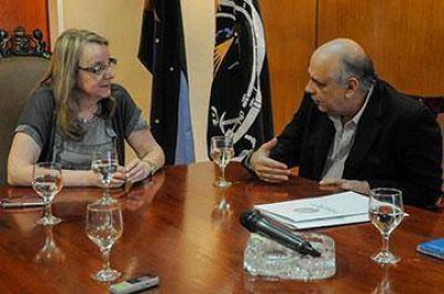 Provincia cedi� tierras en comodato para el proyecto del Borde Costero