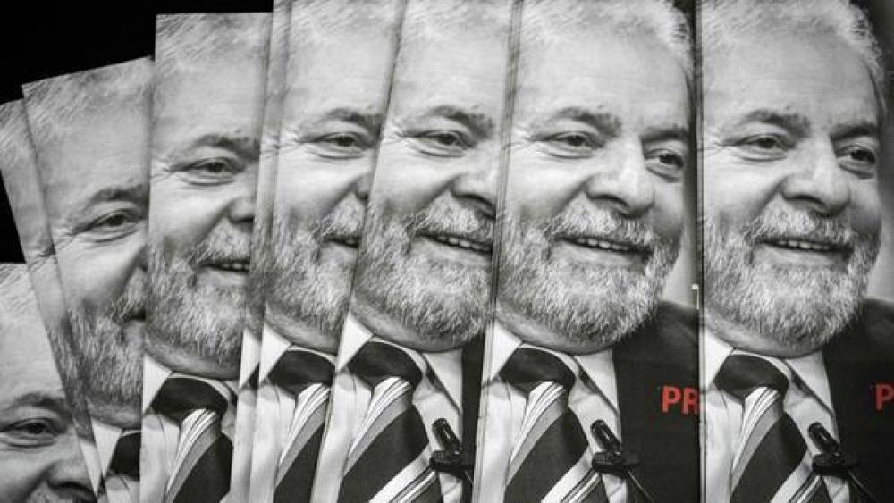 Presentan más cargos de corrupción contra Lula