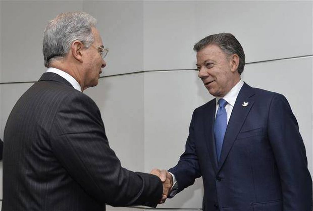 Santos cede para acelerar un nuevo acuerdo de paz