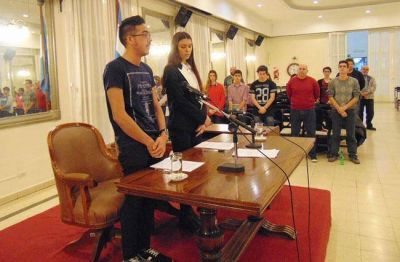 Asumieron autoridades del Concejo Deliberante Juvenil