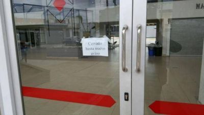 Apuntan al intendente por el cierre de la Terminal y no hay ninguna explicaci�n oficial