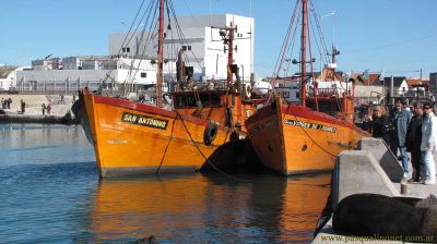 Lanchitas amarillas locales se van a trabajar a Necochea
