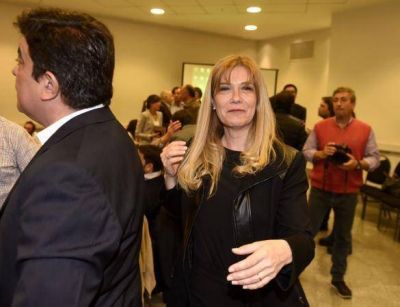 Magario gan� la pulseada: sin la presencia de Cambiemos, tom� el mando de la FAM