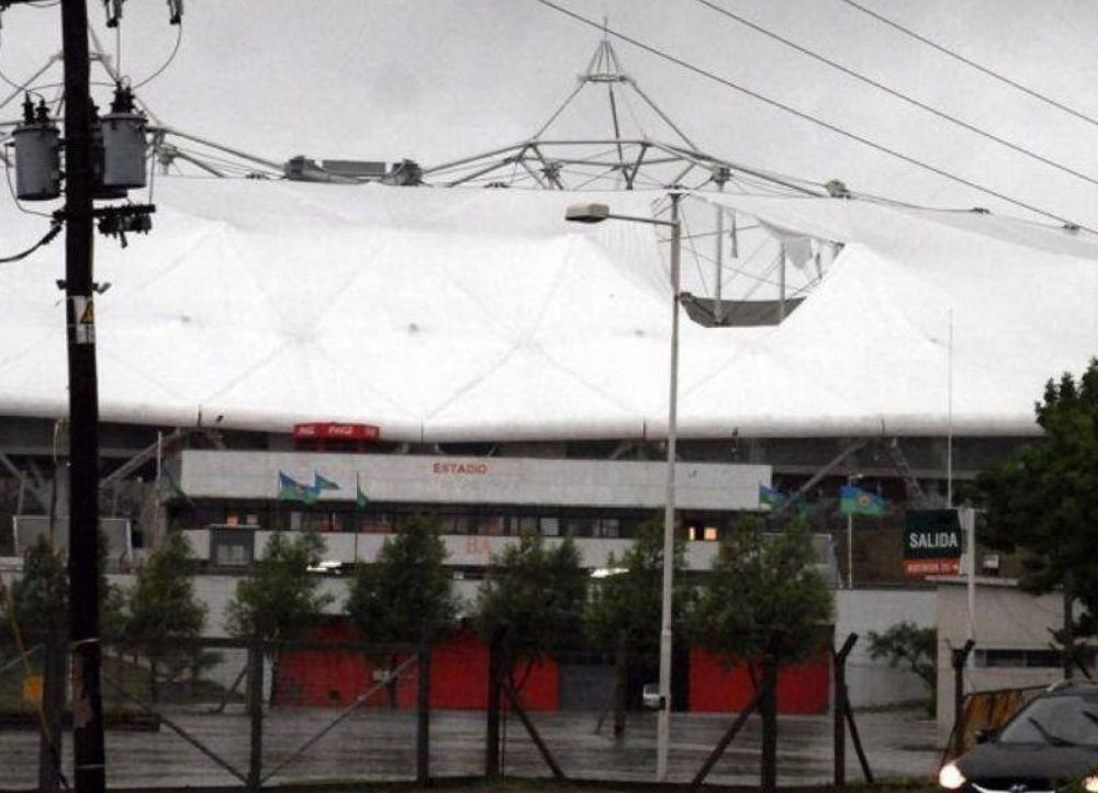 Santiago pidi� informes por el techo del Estadio Ciudad de La Plata