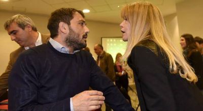 La posibilidad de un acuerdo entre Vidal y el F�nix por el presupuesto tension� una cumbre peronista
