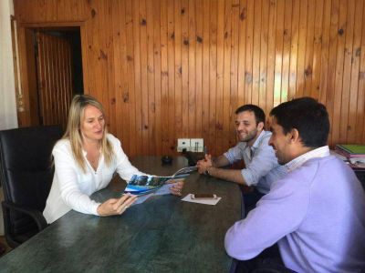 Autonomistas lime�os se reunieron con la intendente de Baradero