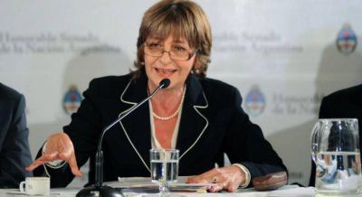El Gobierno acuerda con Massa la ley para echar a Gils Carb�