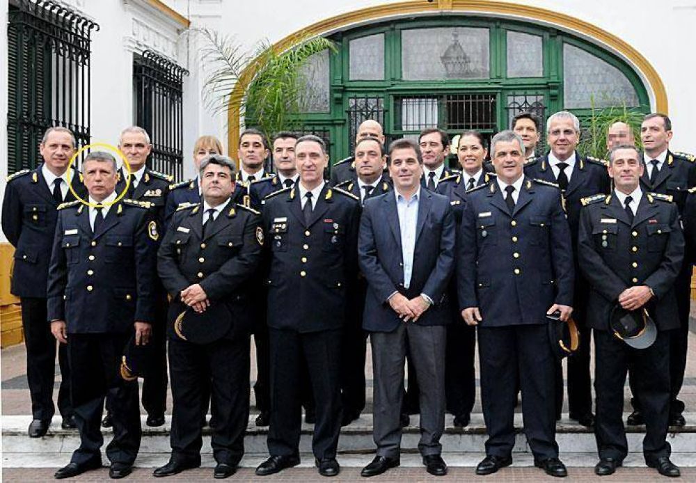 Renunci� el jefe m�s rico de la Bonaerense acorralado por una denuncia por enriquecimiento