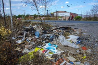 M�s basura en la recta de C�nepa