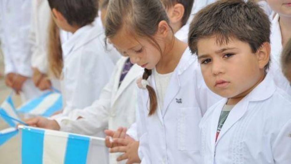 Ciclo lectivo 2017: El martes comienzan las preinscripciones