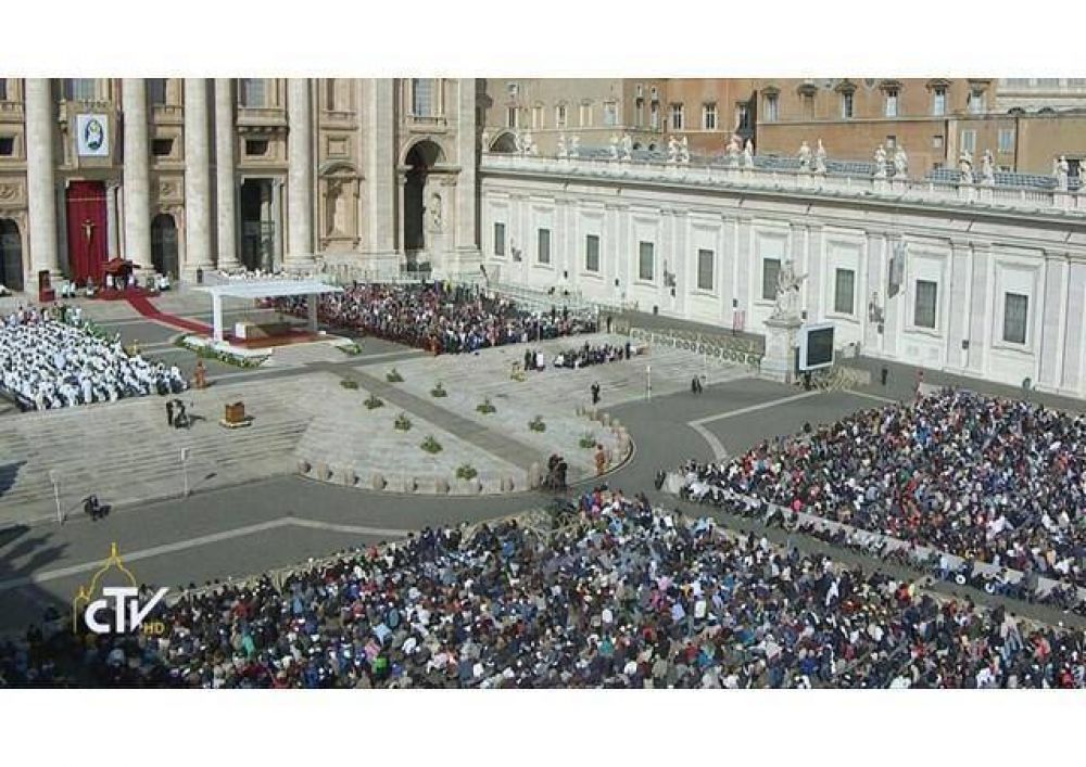 Papa: Que Mar�a nos ense�e a agradecer la misericordia de Dios