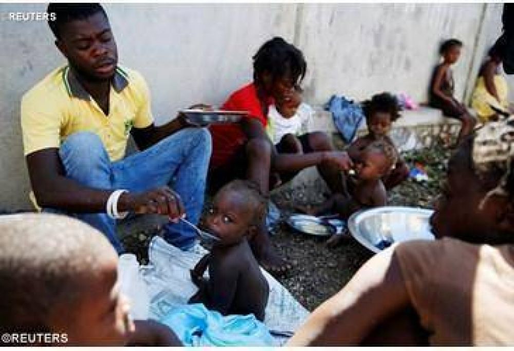 El Papa asegur� su cercan�a a las v�ctimas del hurac�n Matthew