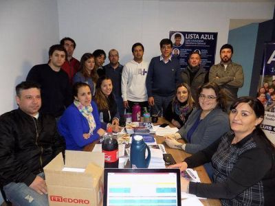 Elecciones en Comercio: la Lista Azul inaugur� local