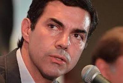 Urtubey expondr� sobre financiamiento de los partidos pol�ticos