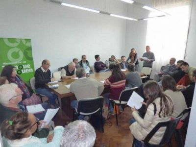 Vecinos Autoconvocados: �Un fruto de la lucha vecinal por la salud de todos�