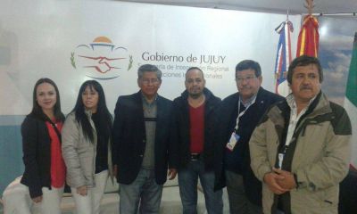 Promueven ampliar la conectividad a�rea