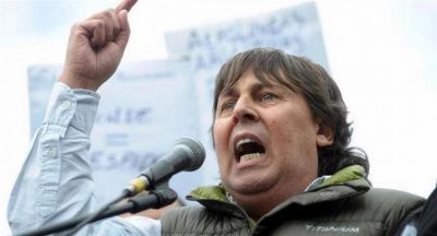 Pablo Micheli denunci� que polic�as le apuntaron a su hijo de 12 a�os en Jun�n