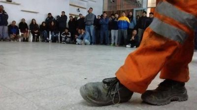 La minera MCC adelant� las vacaciones a sus trabajadores