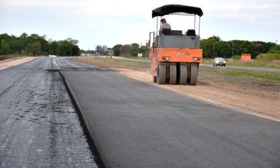 Iniciaron pavimentaci�n de los primeros tramos de la autov�a sobre la ruta 11