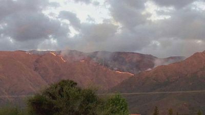 Sigue el fuego en las sierras