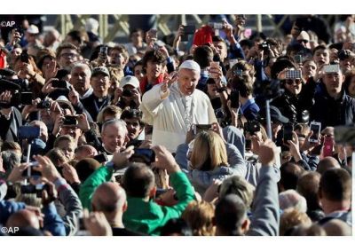 El Papa en la catequesis: �Las obras de misericordia, ant�doto contra la indiferencia�