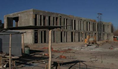 Tras un largo freno, retoman las obras en la Escuela de M�sica