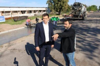 El Intendente recorri� los avances de la obra en la Av. Cacique Coliqueo