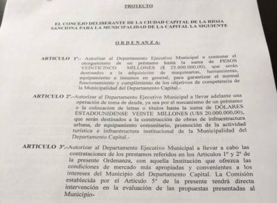 Paredes Urquiza busca tomar deuda por 20 millones de d�lares